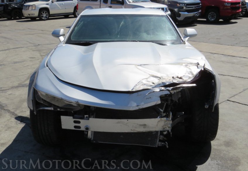 2019 Chevrolet Camaro - Image 9