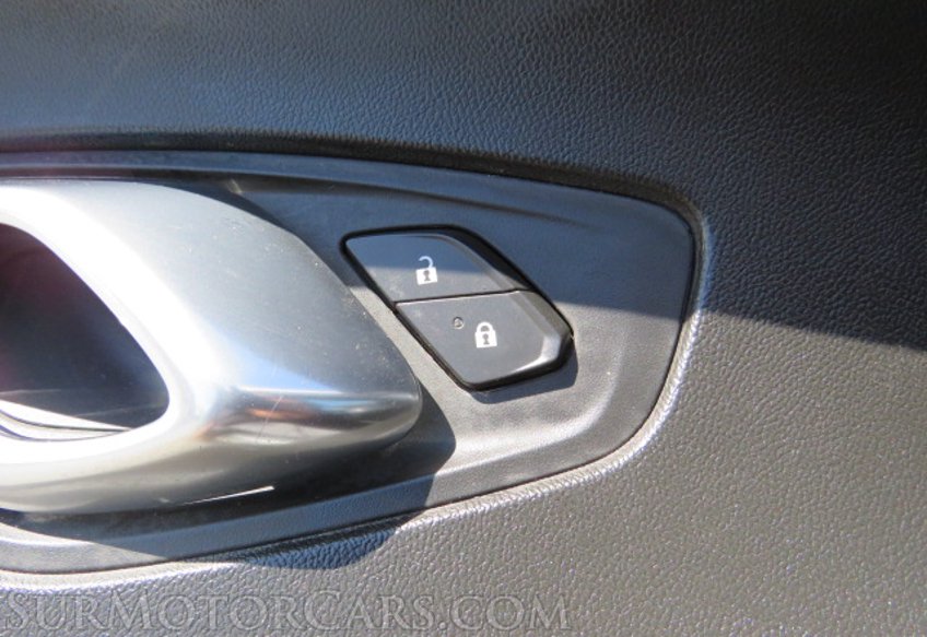 2019 Chevrolet Camaro - Image 37