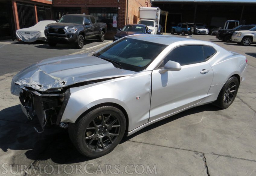 2019 Chevrolet Camaro - Image 2