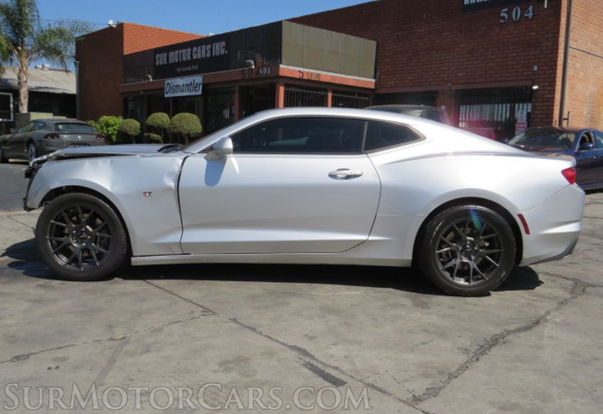 2019 Chevrolet Camaro - Image 12