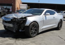 2019 Chevrolet Camaro - Image 4