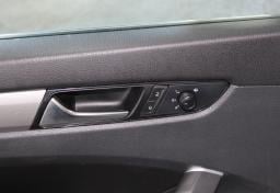 Thumbnail of 2021 Volkswagen Passat