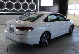 Thumbnail of 2021 Volkswagen Passat