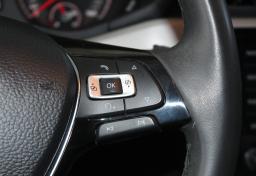 Thumbnail of 2021 Volkswagen Passat
