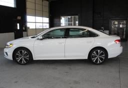 Thumbnail of 2021 Volkswagen Passat
