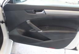 Thumbnail of 2021 Volkswagen Passat