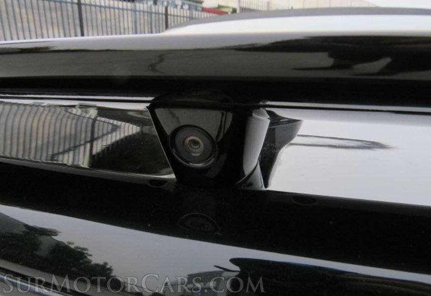 2020 Chevrolet Camaro - Image 28