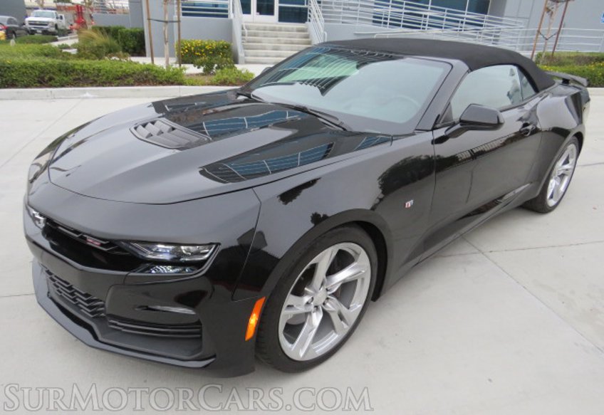 2020 Chevrolet Camaro - Image 3