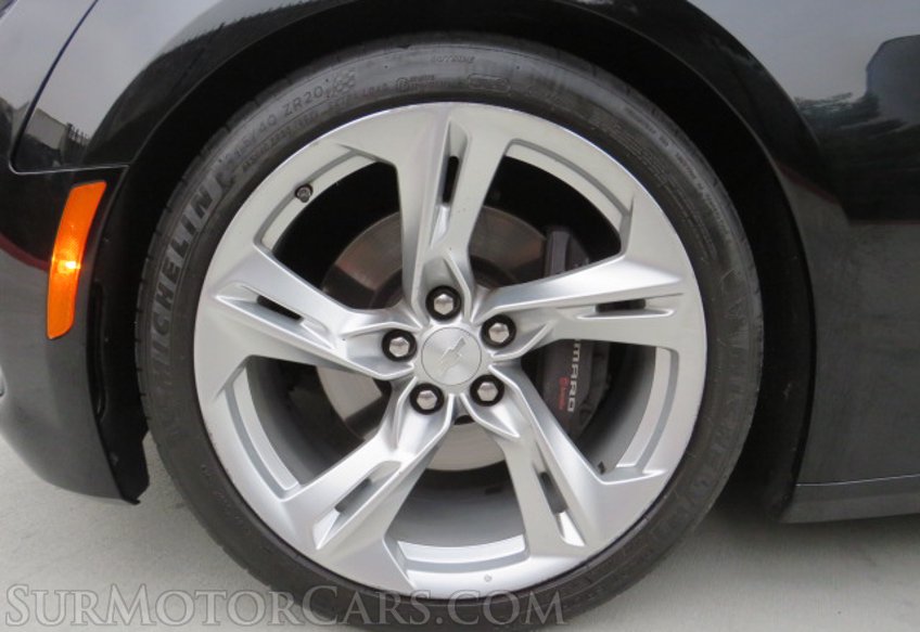 2020 Chevrolet Camaro - Image 30