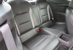 2020 Chevrolet Camaro - Image 37