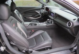 2020 Chevrolet Camaro - Image 34