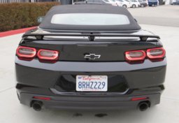 2020 Chevrolet Camaro - Image 16