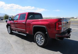 2018 GMC Sierra 2500HD - Image 6