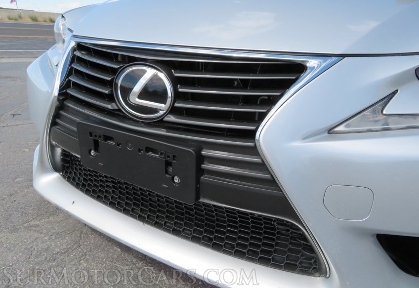2015 Lexus IS 250 - Image 19