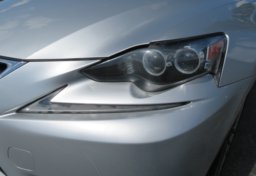 2015 Lexus IS 250 - Image 20