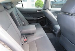 2015 Lexus IS 250 - Image 28