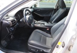 2015 Lexus IS 250 - Image 24