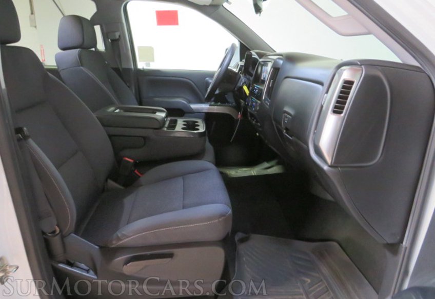 2018 Chevrolet Silverado 1500 - Image 25