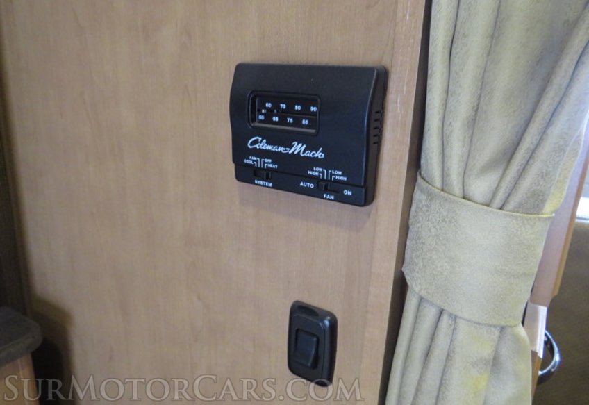 2016 Ford Thor Motor Coach - Image 53