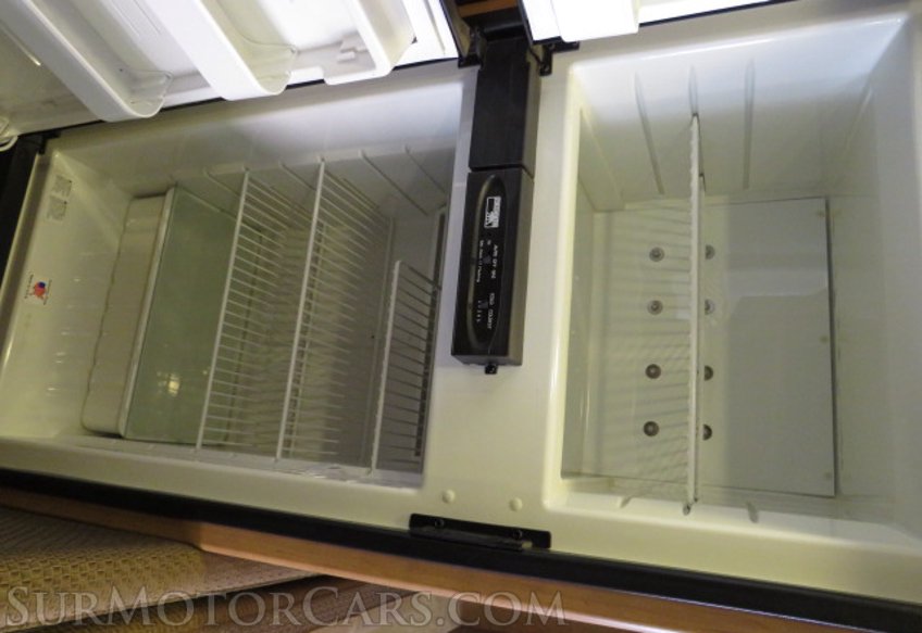 2016 Ford Thor Motor Coach - Image 69