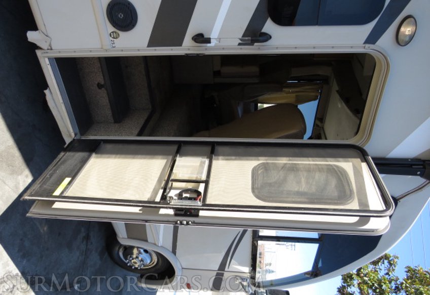 2016 Ford Thor Motor Coach - Image 41