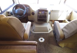 2016 Ford Thor Motor Coach - Image 42