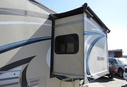 2016 Ford Thor Motor Coach - Image 22