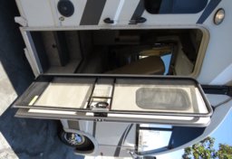 2016 Ford Thor Motor Coach - Image 41