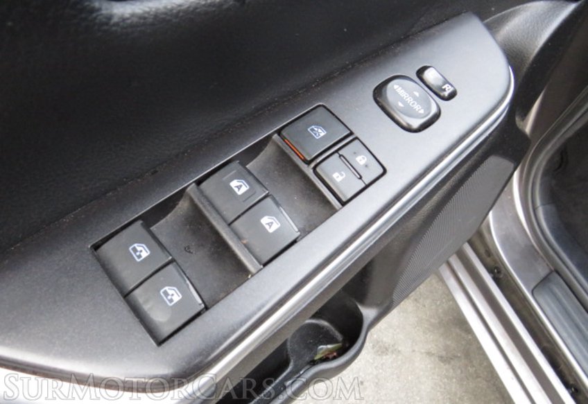 2017 Toyota Camry - Image 31