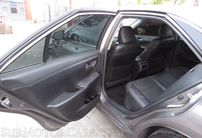 2017 Toyota Camry - Image 25