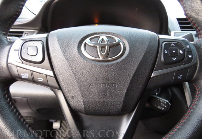 2017 Toyota Camry - Image 38