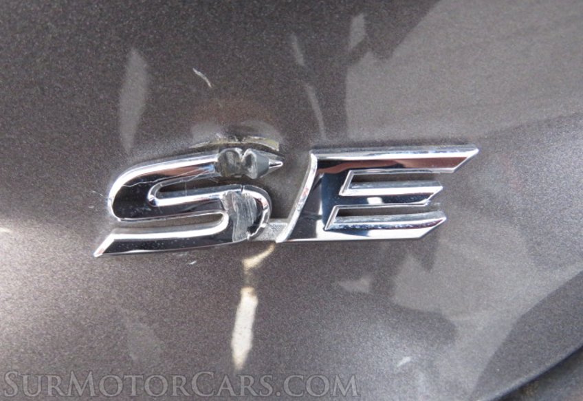 2017 Toyota Camry - Image 14