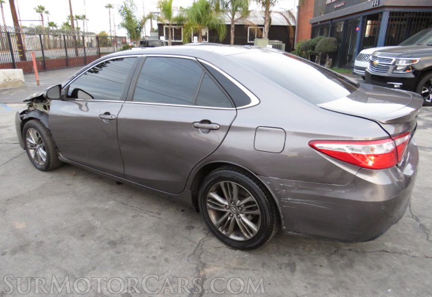 2017 Toyota Camry - Image 10