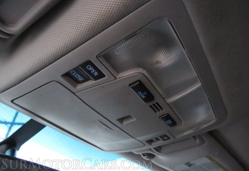 2017 Toyota Camry - Image 42