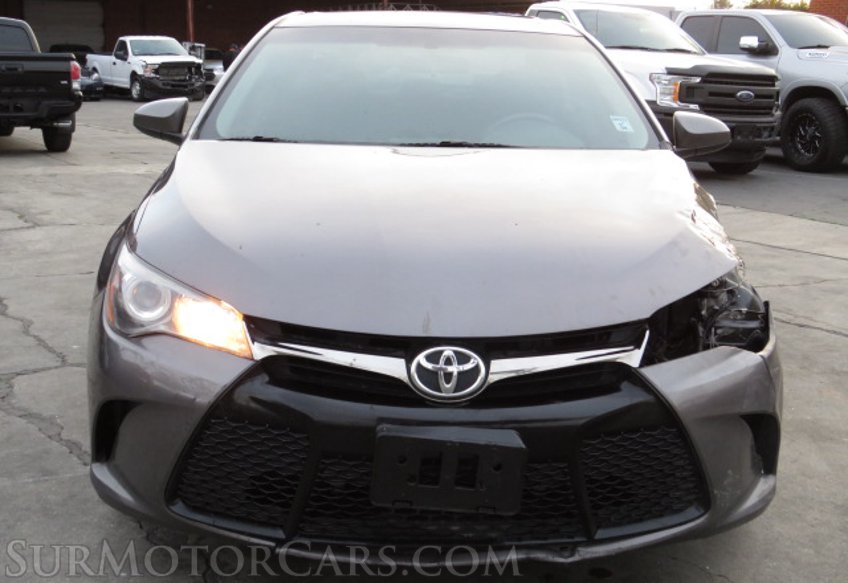 2017 Toyota Camry - Image 5