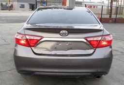 2017 Toyota Camry - Image 12