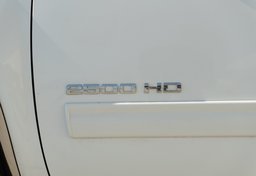 2014 GMC Sierra 2500HD - Image 45