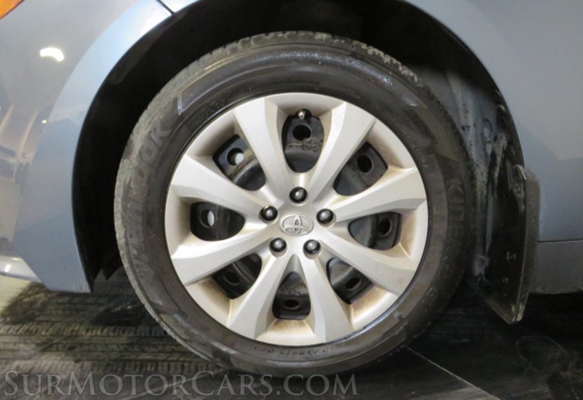 2020 Toyota Corolla - Image 19