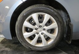 2020 Toyota Corolla - Image 19