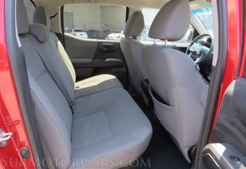 2018 Toyota Tacoma - Image 30