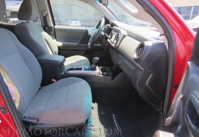 2018 Toyota Tacoma - Image 26