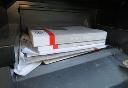 2018 Toyota Tacoma - Image 39