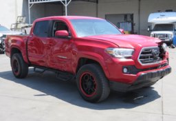 2018 Toyota Tacoma - Image 3