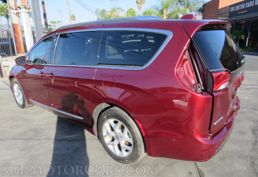 2019 Chrysler Pacifica - Image 7