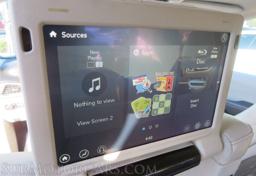 2019 Chrysler Pacifica - Image 34