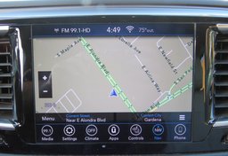 2019 Chrysler Pacifica - Image 37