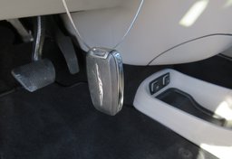 2019 Chrysler Pacifica - Image 44