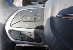 2019 Chrysler Pacifica - Image 41