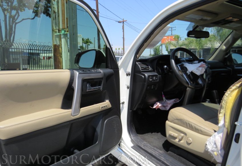 2018 Toyota 4Runner - Image 22