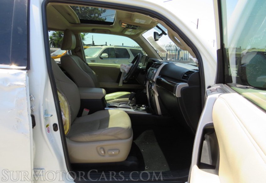 2018 Toyota 4Runner - Image 30